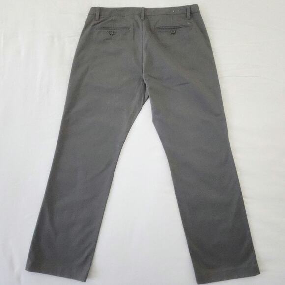 Untuckit Relaxed Fit Gray Pants W36 L30 - Picture 9 of 9
